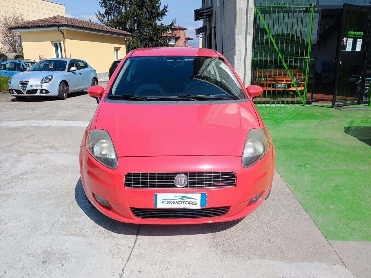 FIAT GRANDE PUNTO SPORT adatta per neopatentati