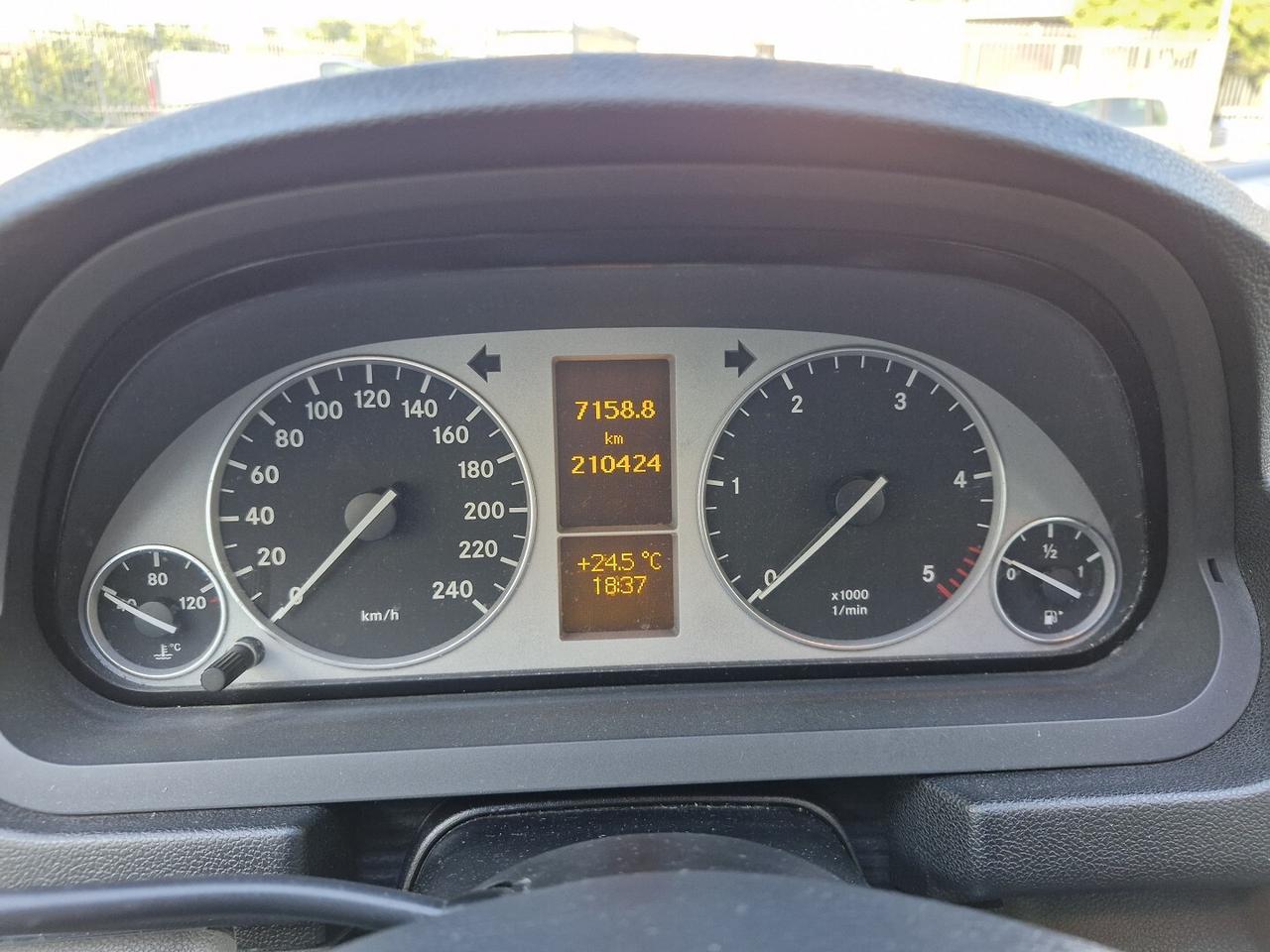 MERCEDES CLASSE B180 2.0 CDI SPORT AUTOMATICA