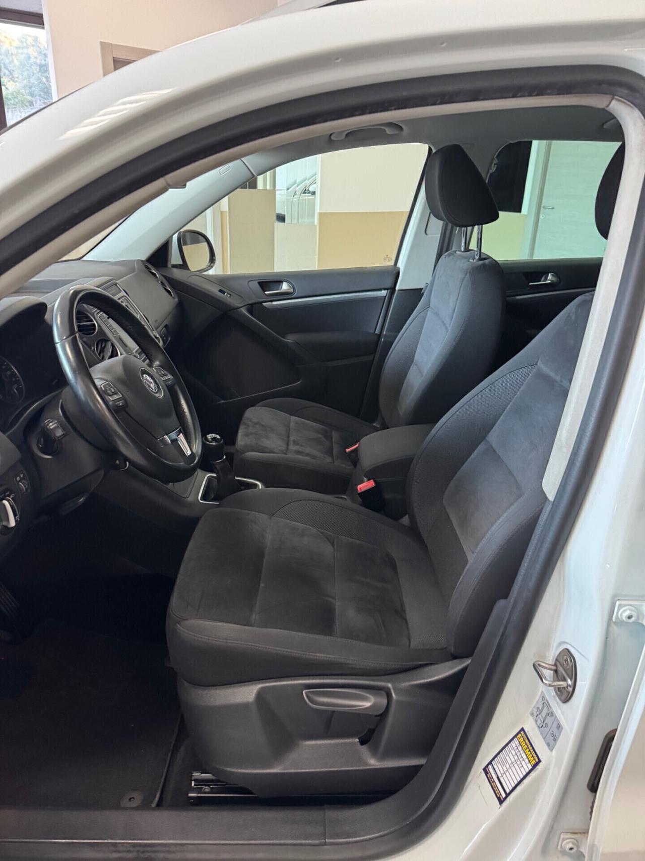 Volkswagen Tiguan 2.0 TDI Cambio manuale Distribuzione Eseguita a 125000 km