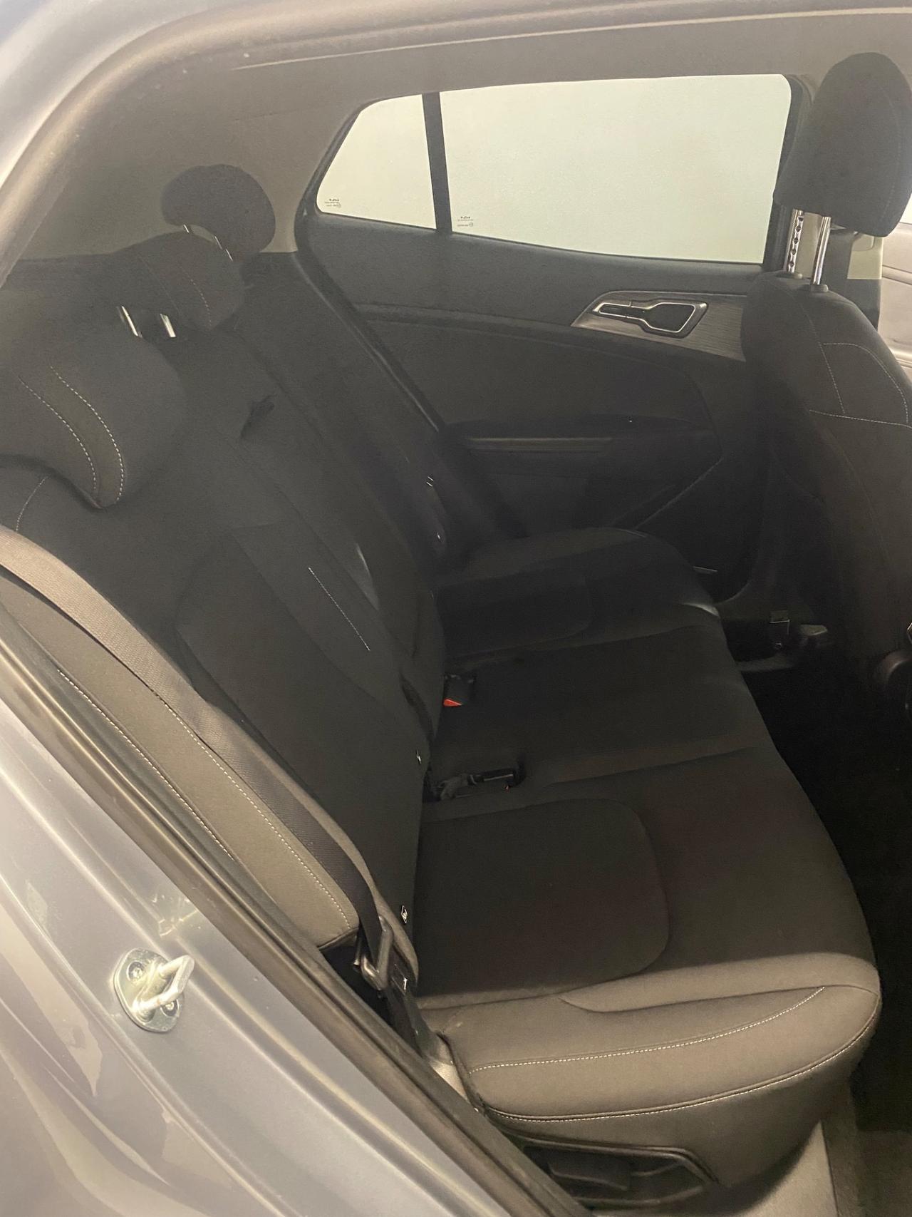 Kia Sportage 1.6 CRDi MHEV DCT Business