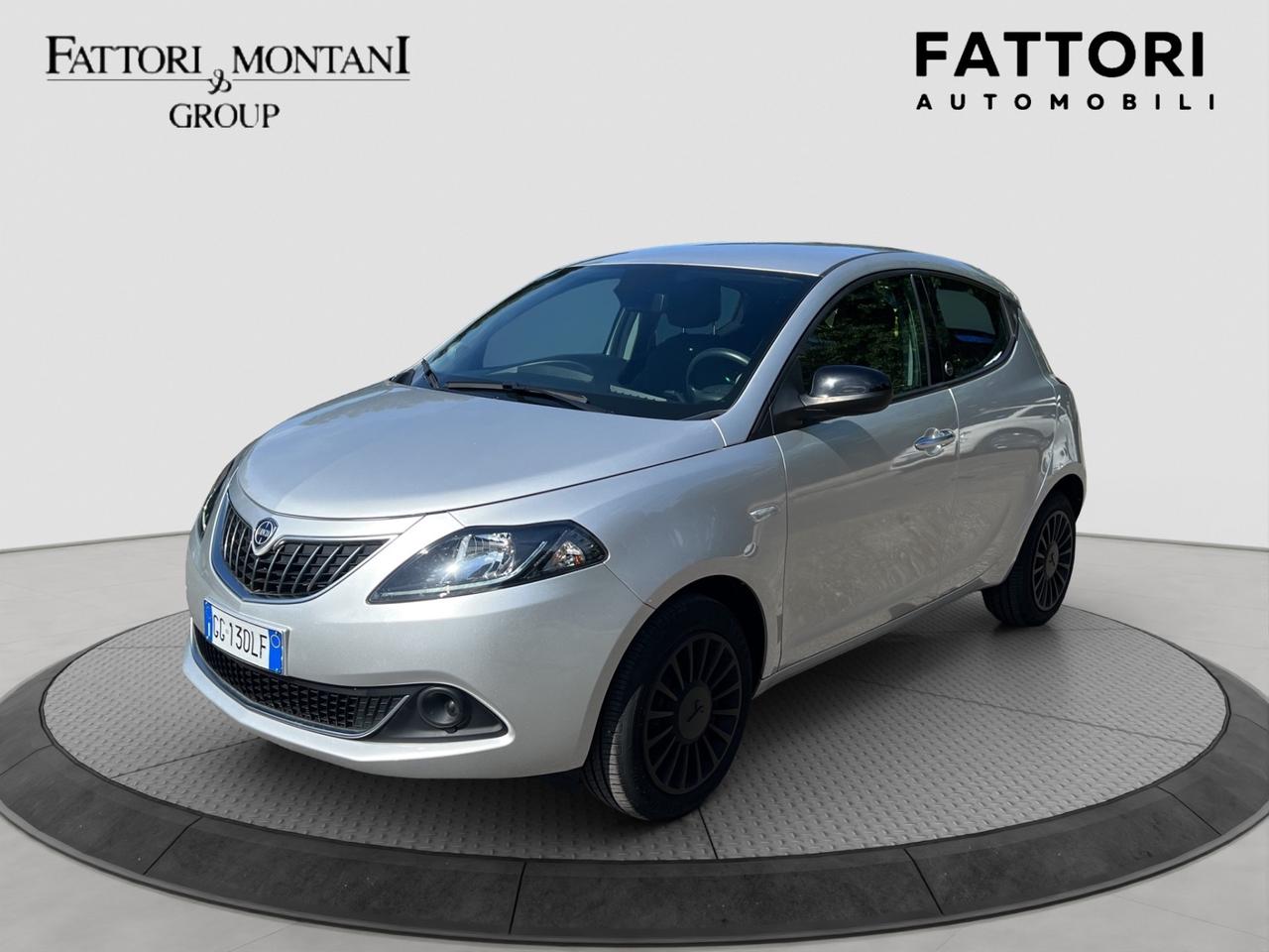 Lancia Ypsilon 1.0 FireFly 5 porte S&S Hybrid Ecochic Gold