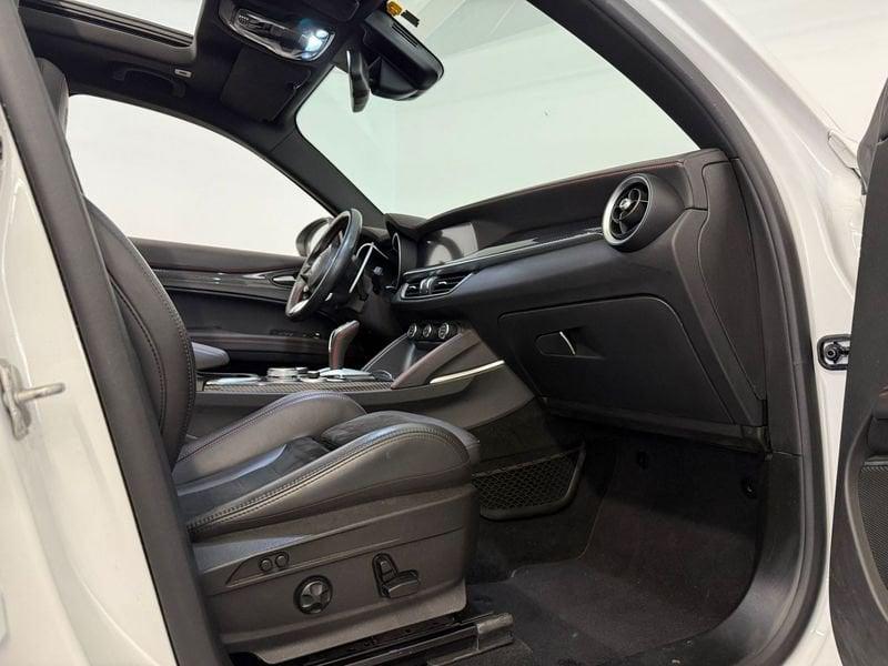 Alfa Romeo Stelvio Stelvio 2.2 Turbodiesel 210 CV AT8 Q4 Veloce Tì