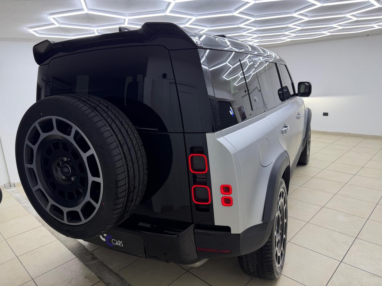 Land Rover Defender 110 2.0 240CV First Edition IPER FULL