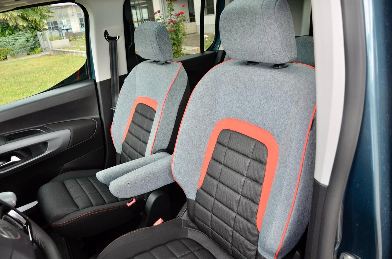 CITROEN BERLINGO 1.5 BLUEHDI XTR 130cv 5 POSTI, UNICOPROPRIETARIO, GARANZIA UFFICIALE 6/27, SERVICE CITROEN, TETTO, RETROCAMERA, APPLE ANDROID, PERMUTE