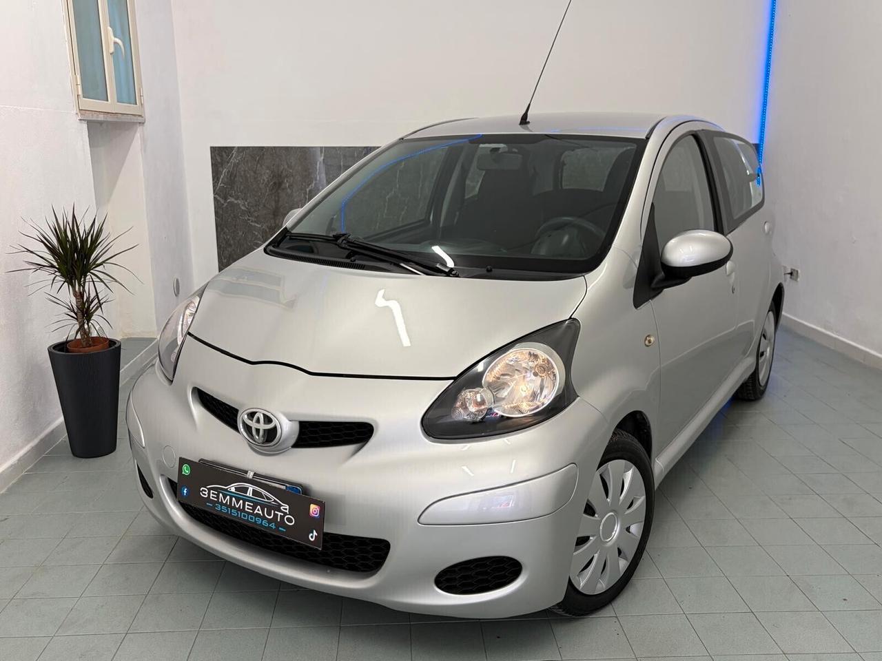 Toyota Aygo 1.0 COMPRESO PASSAGGIO&GARANZIA.