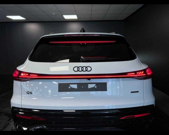 AUDI Q5 2.0 tfsi mhev+ Business 204cv s-tronic