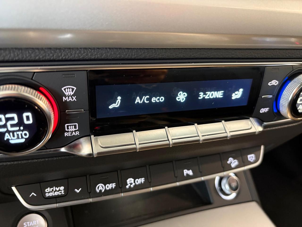 Audi Q5 BUSINESS 2.0 TDI 190 CV quattro S tronic 75000 KM