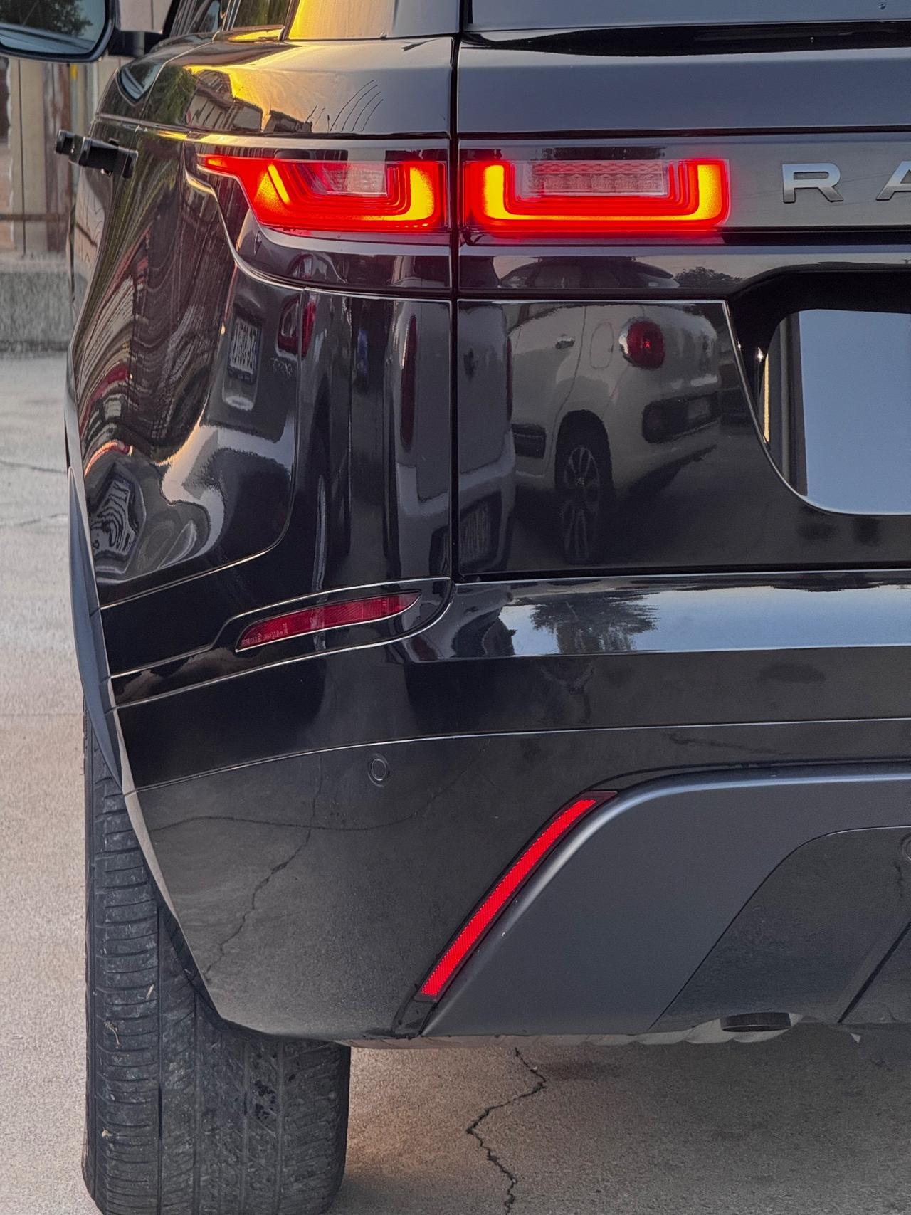 Land Rover Range Velar 2.0 Si4 250 CV R-Dynamic S