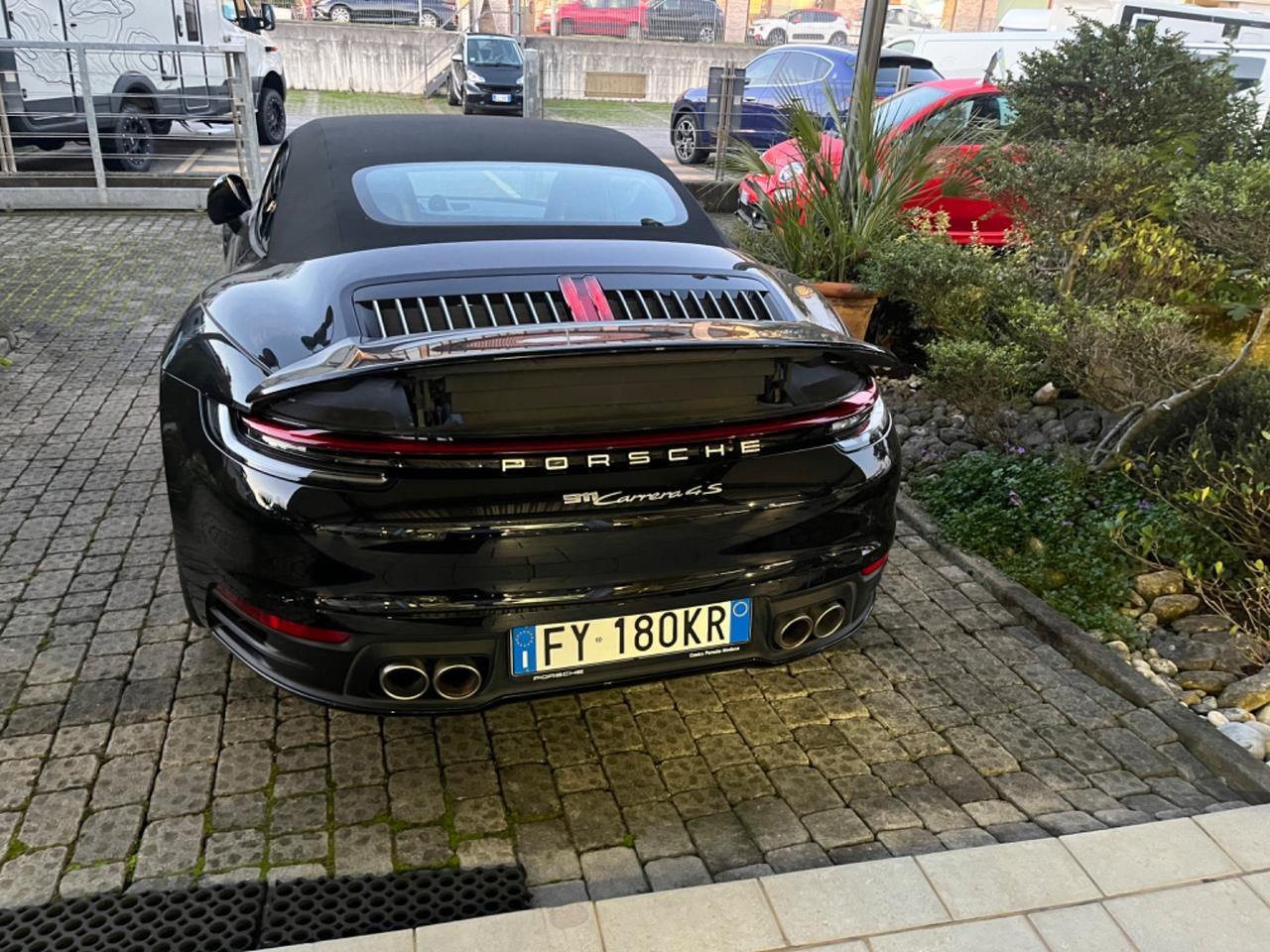 Porsche 911 Carrera 4S Cabriolet