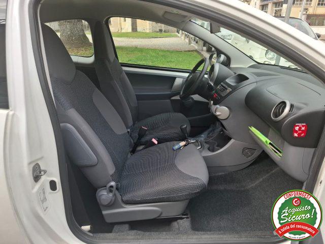 PEUGEOT 107 1.0 68CV 3p. Plaisir 2Tronic UNICO PROP.