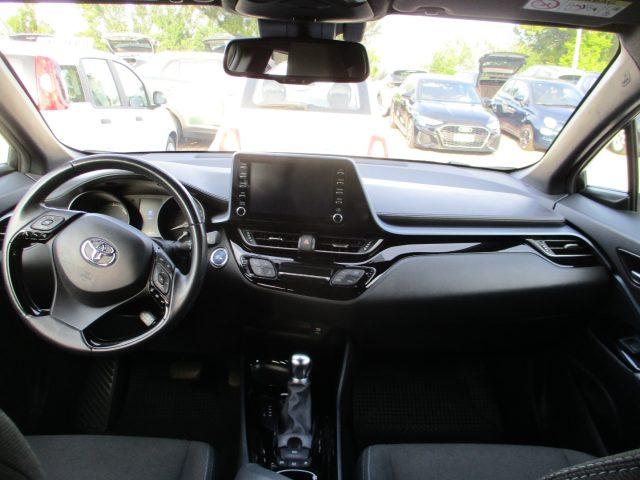 TOYOTA C-HR 2.0 Hybrid E-CVT Trend LED/Camera/Sensori
