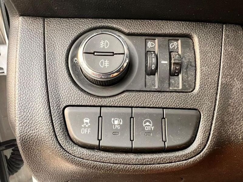 Opel Karl Karl 1.0 73 CV GPL Innovation LEGGI DESCRIZIONE