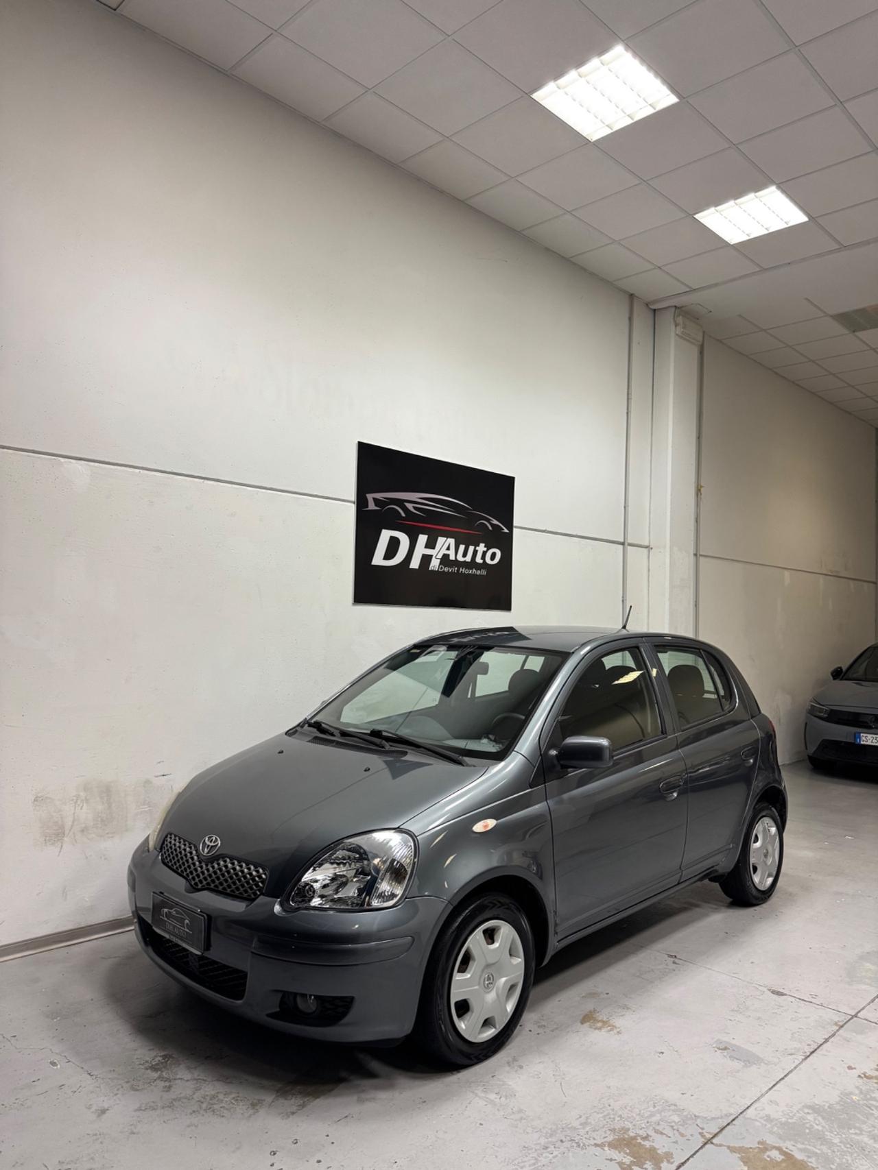 Toyota Yaris 1.0 5 porte Sol