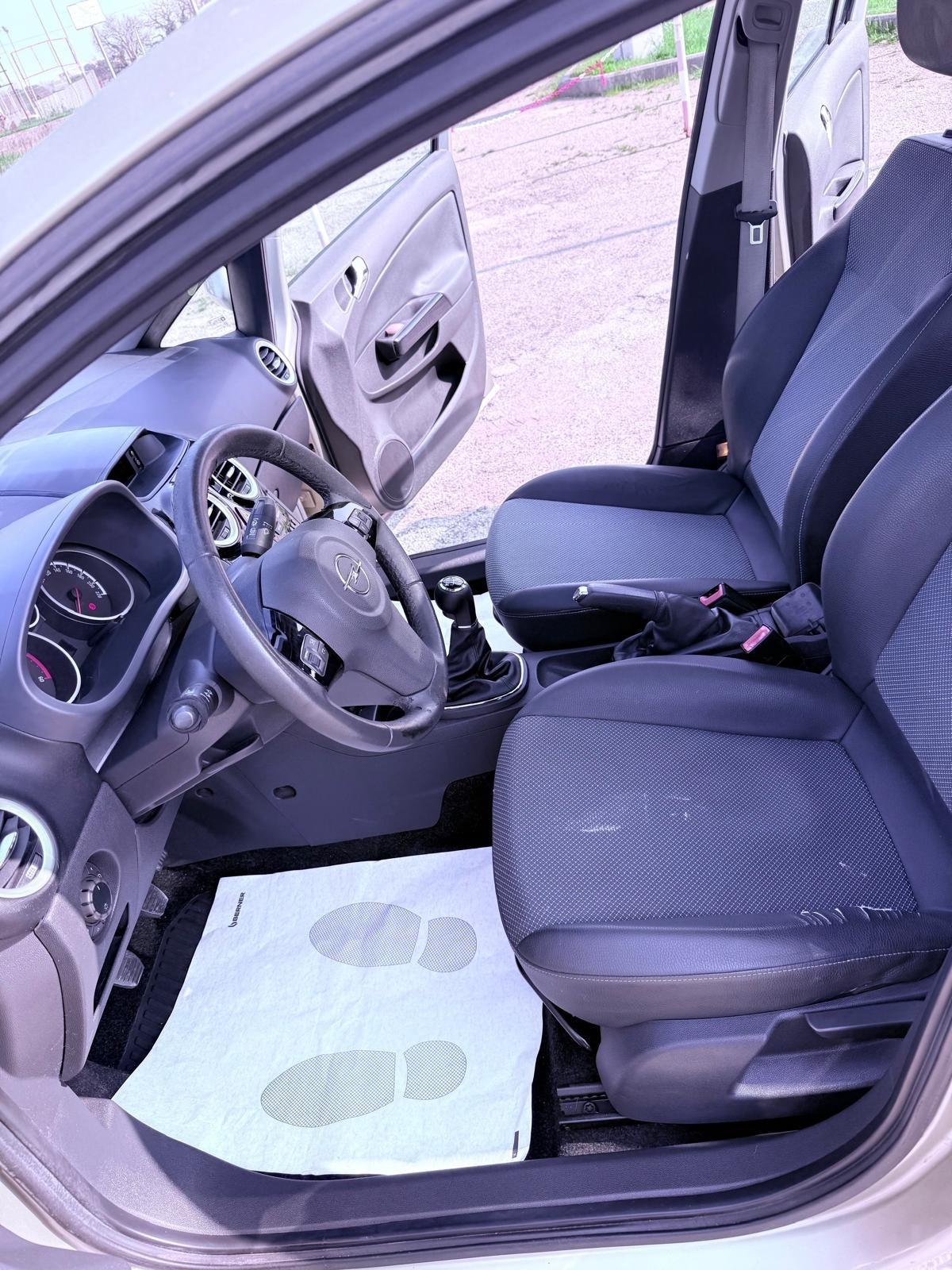 Opel Corsa 1.3 CDTI 75CV Ok neopatentati