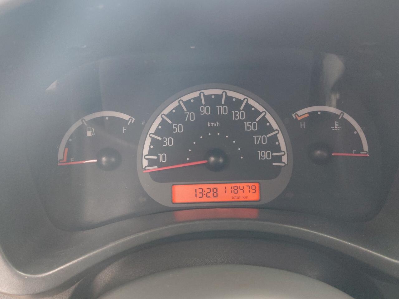 Fiat Panda 1.2 GPL DI SERIE 2012