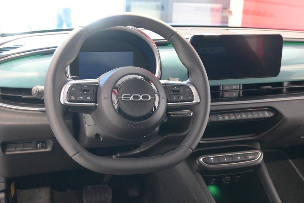 Fiat 600 Hybrid 145 CV DCT MHEV