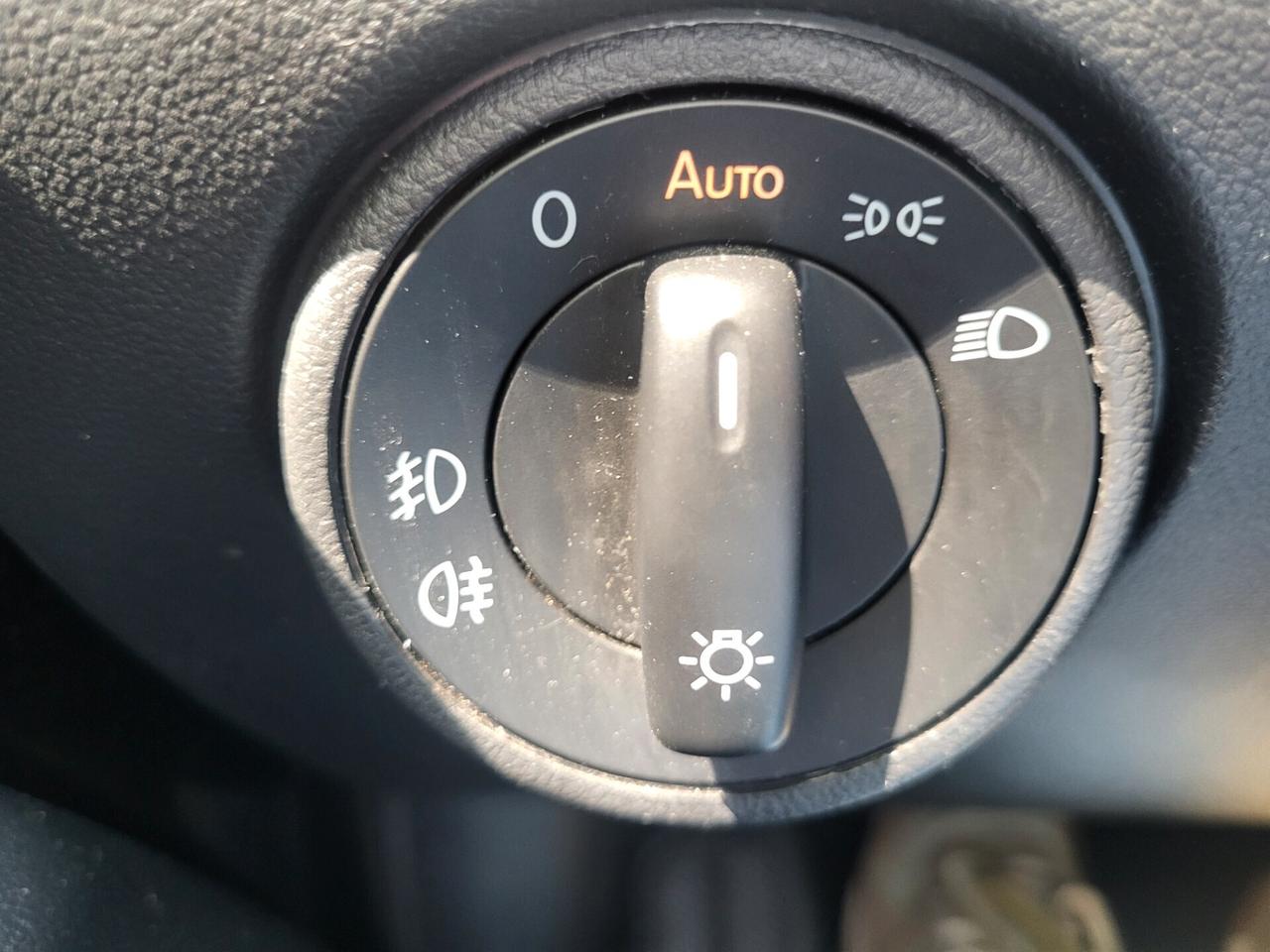 VOLKSWAGEN UP! ECO METANO-BOLLO 35 EURO-2 REVISIONI