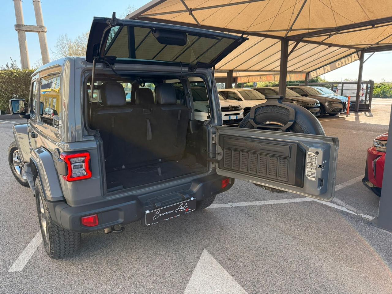 Jeep Wrangler 2.2 Mjt II Sahara