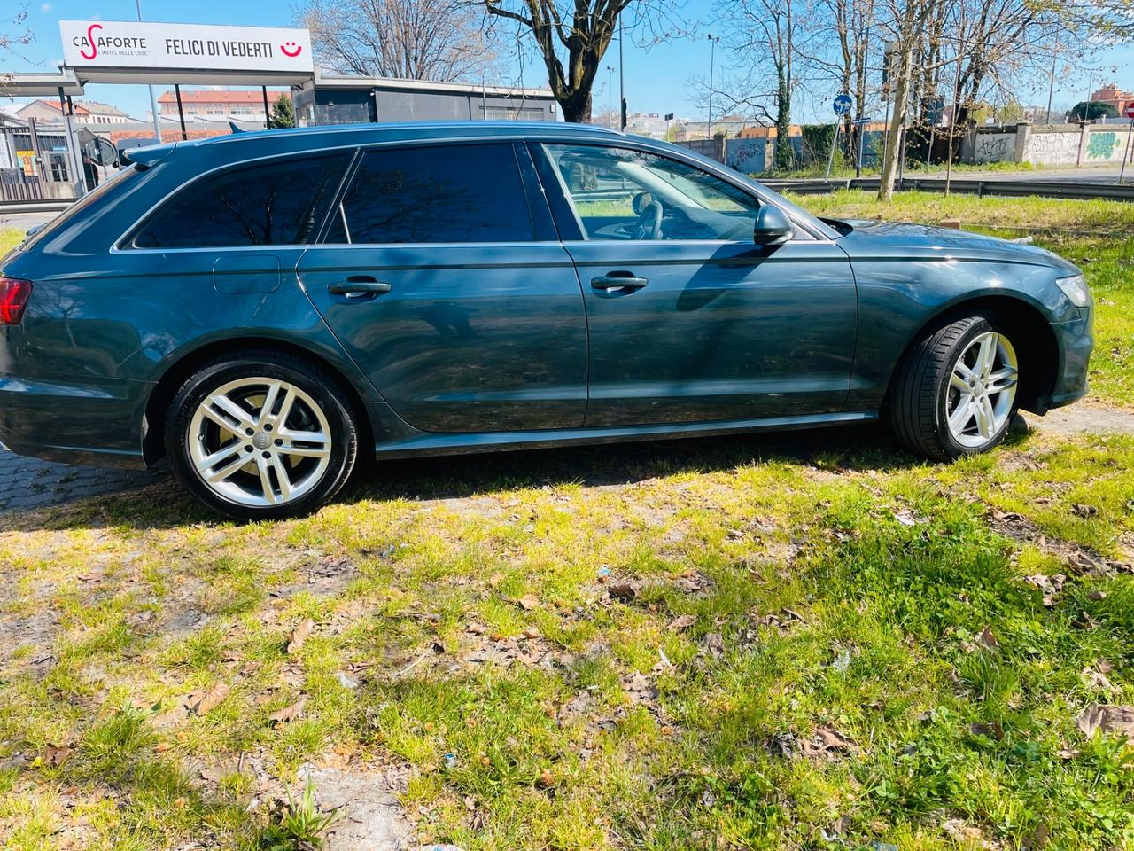 Audi A6 Avant 3.0 TDI S tronic