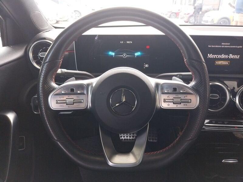 Mercedes-Benz Classe A A Sedan 180 d Automatic Premium NIGHT-PACK
