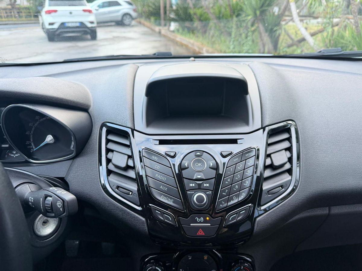 FORD - Fiesta - 1.5 TDCi 75 CV 5p. Titanium