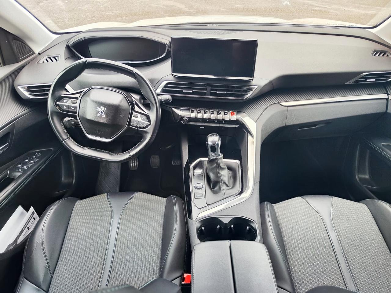 Peugeot 3008 BlueHDi 130 S&S Allure