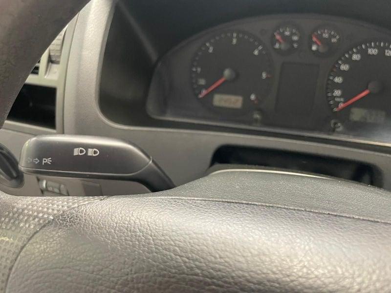 Volkswagen Multivan Multivan 2.5 TDI/130CV Comfortline
