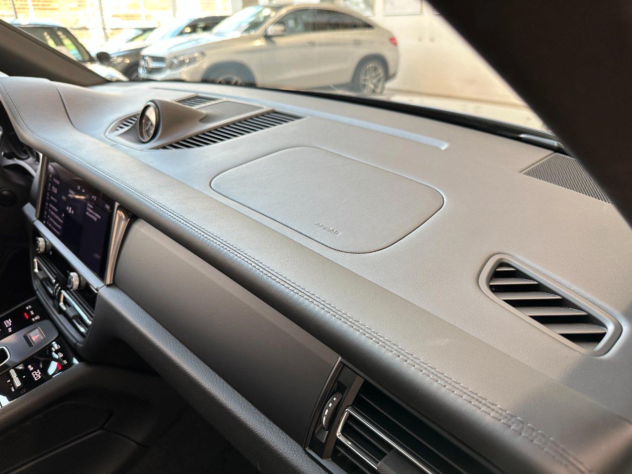 Porsche Macan 2.0 PDK - 21"-Tetto-Camera 360-PASM-PDLS-Scarichi
