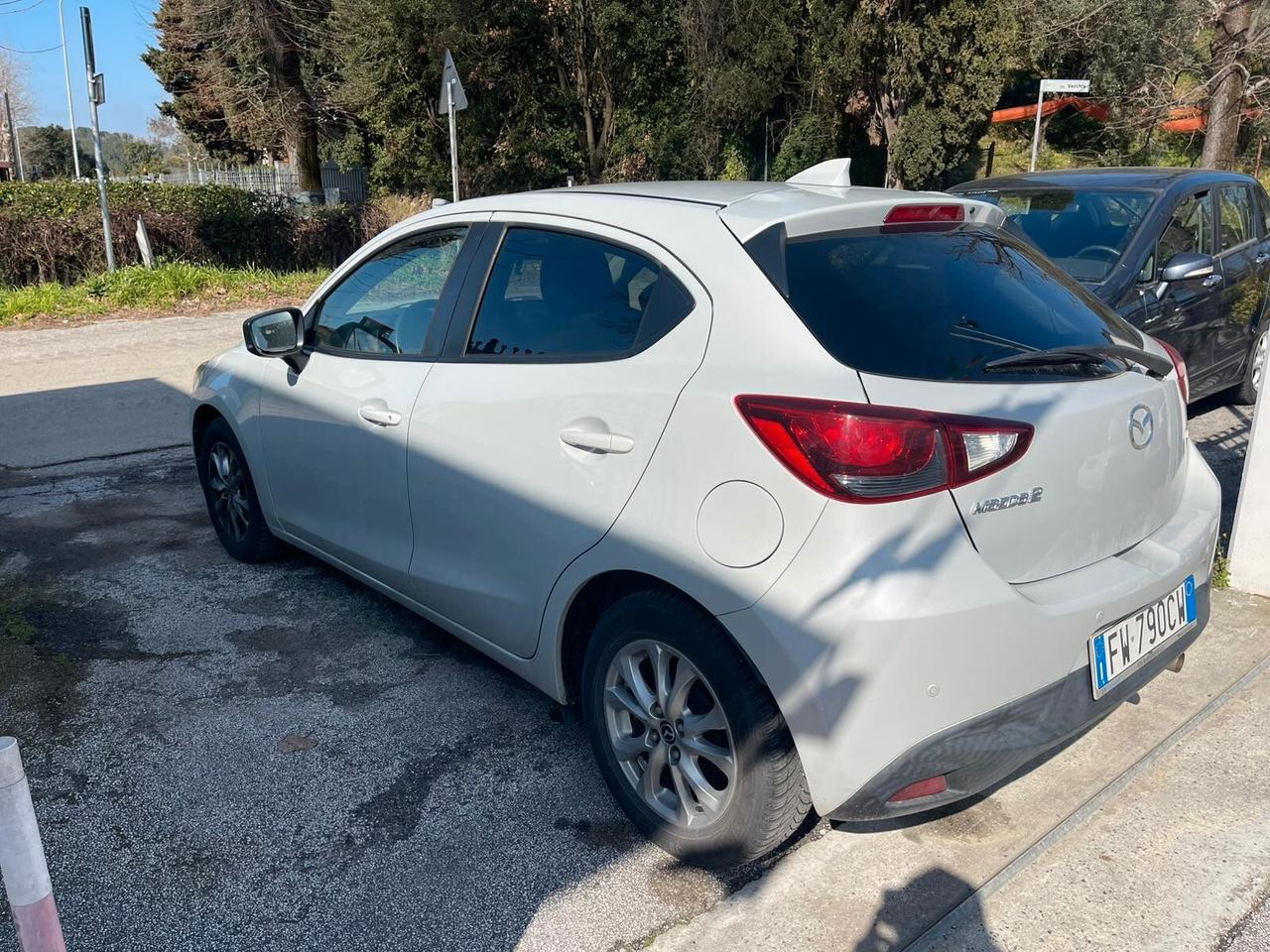 Mazda 2 Mazda2 1.5 Skyactiv-G 90 CV Exceed