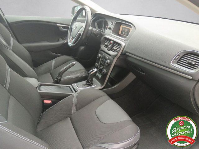 VOLVO V40 D2 Geartronic Business Plus