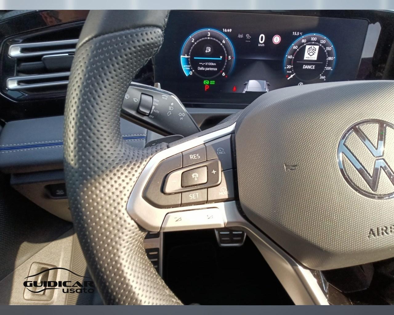 VOLKSWAGEN Tiguan III 2024 - Tiguan 2.0 tdi R-Line 4motion 193cv dsg