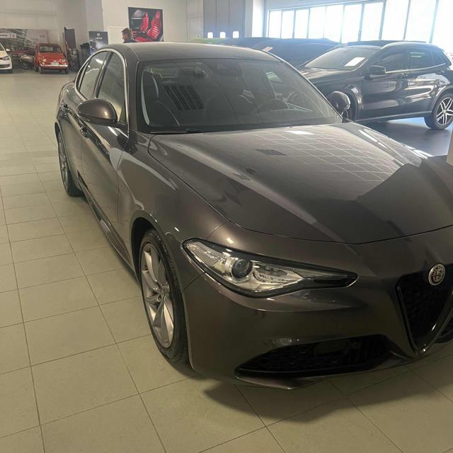 ALFA ROMEO Giulia 2.2 Turbodiesel 160 CV AT8 Executive