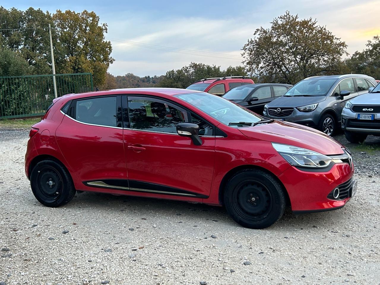 Renault Clio dCi 8V 75 CV Start&Stop 5 porte Energy neopatentati