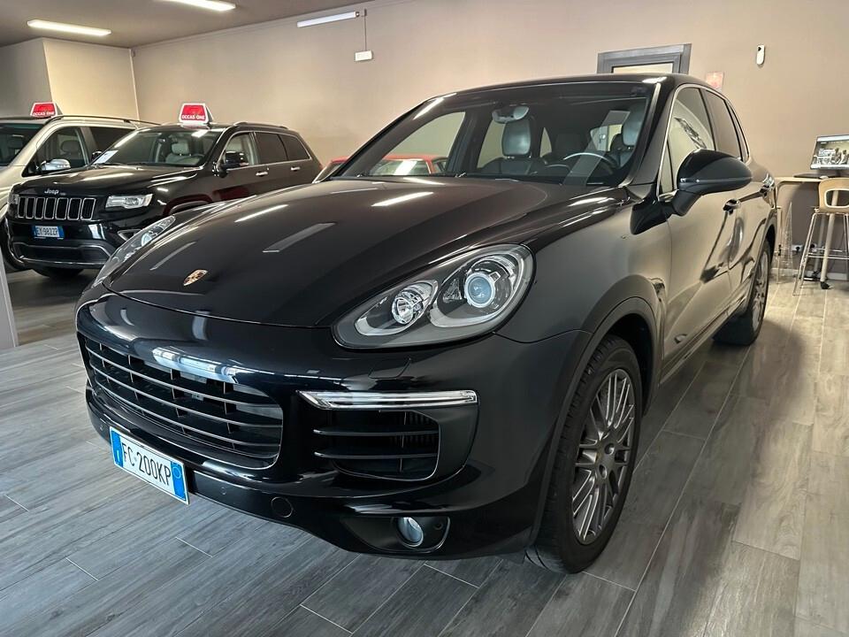 Porsche Cayenne II 3.0d 250cv Full Optional