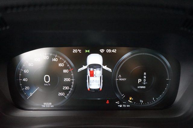 VOLVO XC60 T6 Recharge Plug-in Hybrid AWD Inscription Express