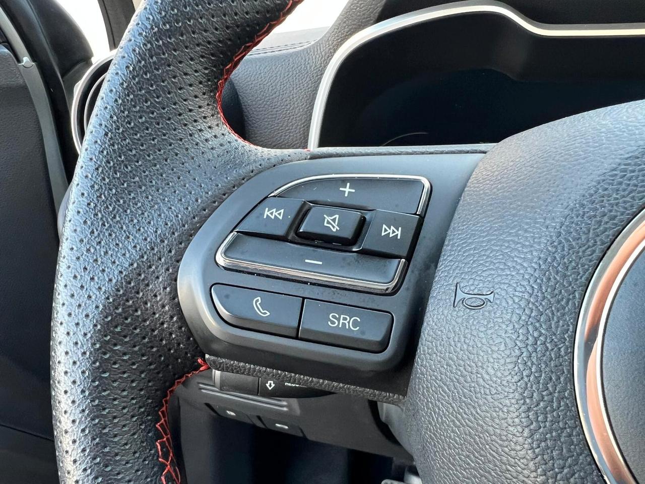 MG ZS 1.0 T-GDI 111CV 2023 LUXURY!!! TETTO APRIBILE!!!
