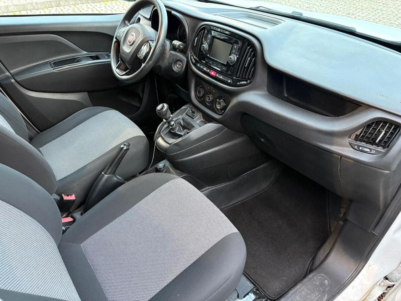 FIAT Doblò 1.4T-Jet All. Prof. corrente 220V -2020