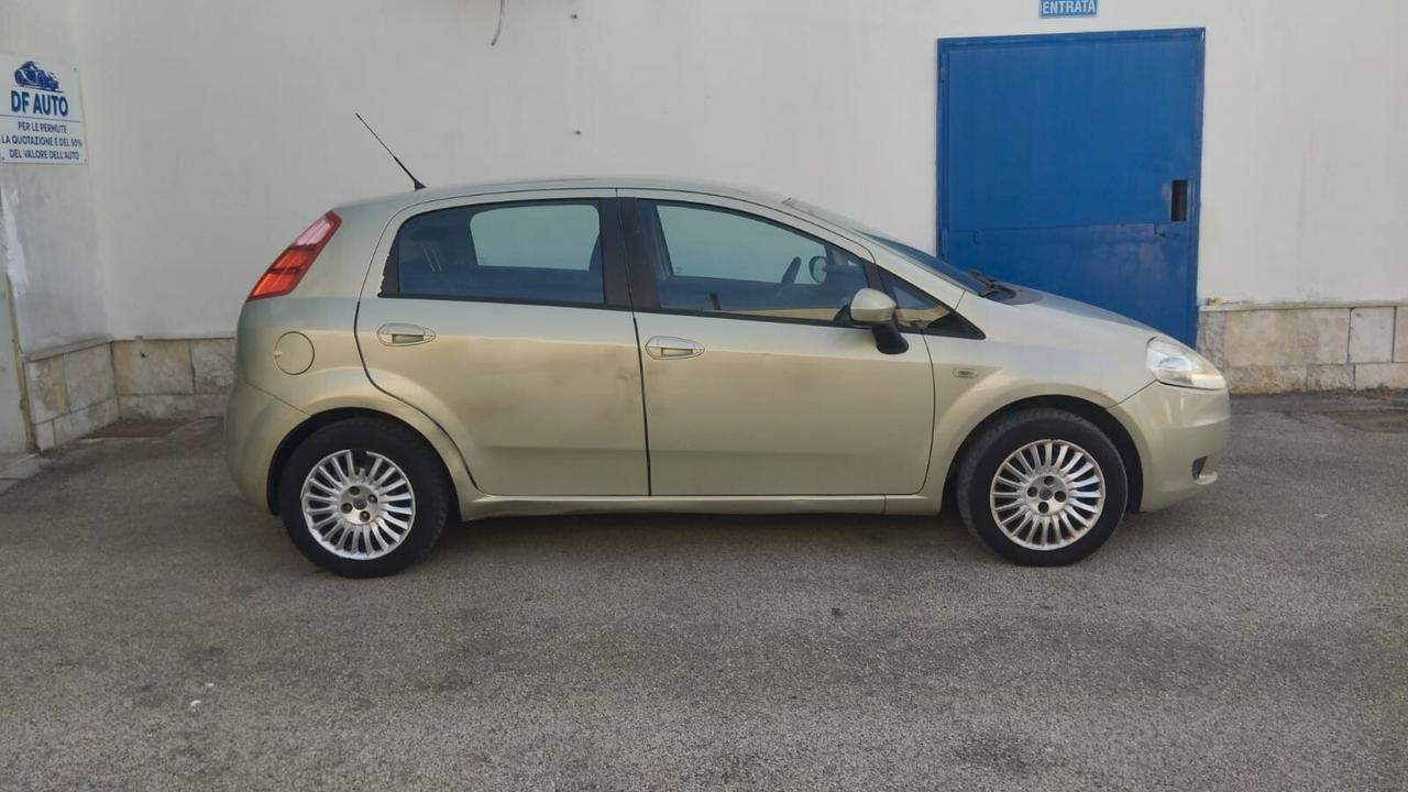 Fiat Grande Punto 1.3 MJT 75 CV 5 porte Fun
