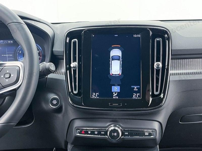 Volvo XC40 XC40 B4 197CV AWD AUT R DESIGN