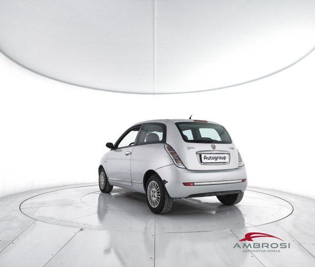 LANCIA Ypsilon 1.3 MJT 90 CV Oro Bianco - PER OPERATORI DEL SETTO