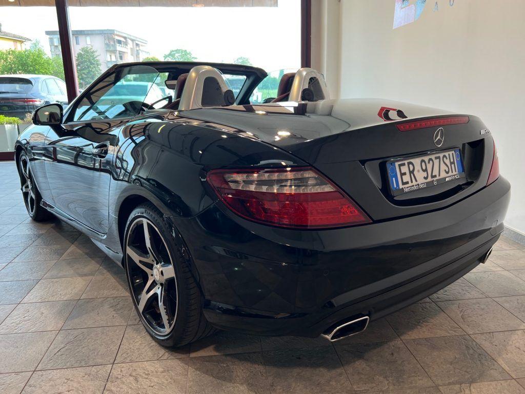 Mercedes-Benz SLK 200 CGI Premium AMG