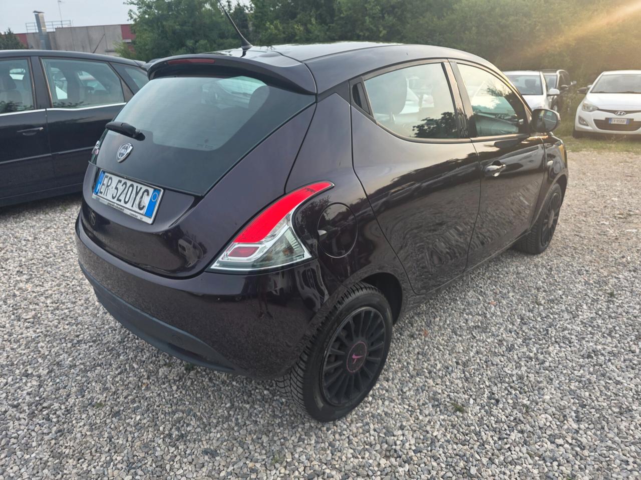 Lancia Ypsilon 1.2 69 CV 5 porte Platinum
