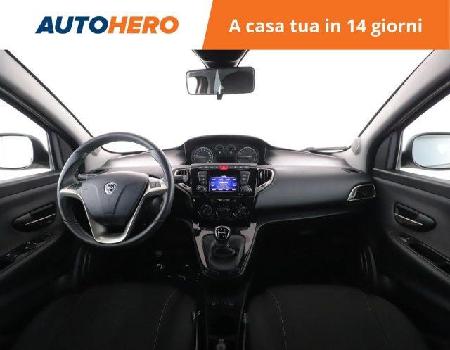 LANCIA Ypsilon 1.0 FireFly 5 porte S&S Hybrid Ecochic Gold