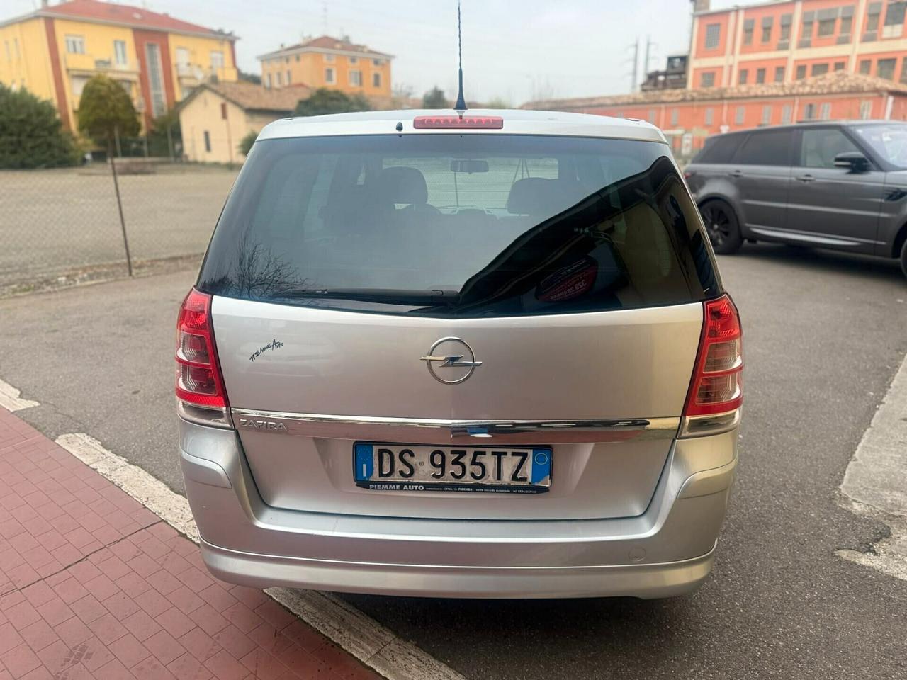 Opel Zafira 1.6 BENZ/GPL ANNO 2009 CINGHIA FATTA
