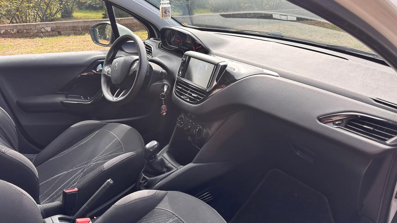 Peugeot 208 PureTech 82 5p Allure 2014 OTTIMO STATO leggi testo GPL