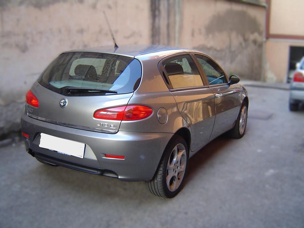 Alfa Romeo 147