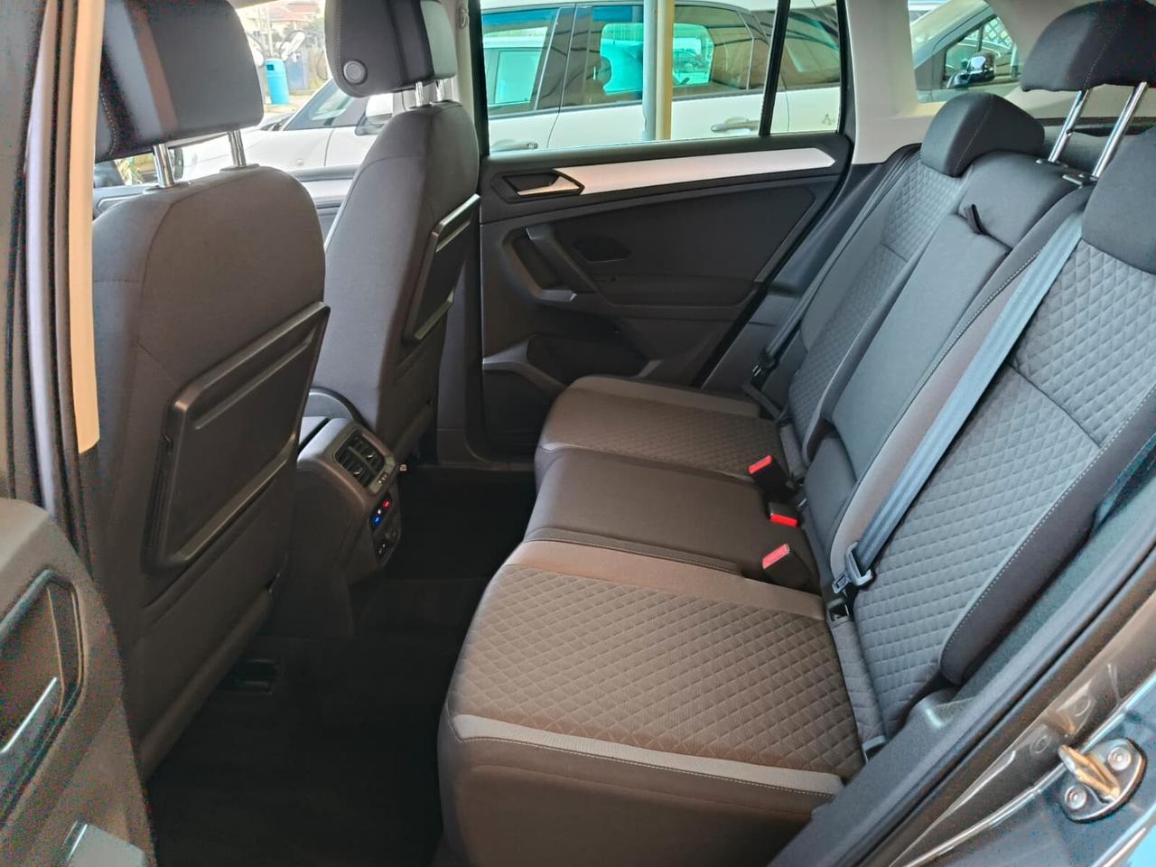 Volkswagen Tiguan 2.0 TDI SCR DSG 4MOTION Advanced BMT