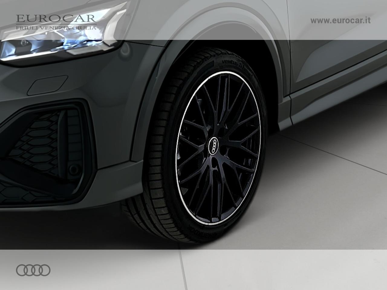 Audi Q2 35 1.5 tfsi identity black s-tronic