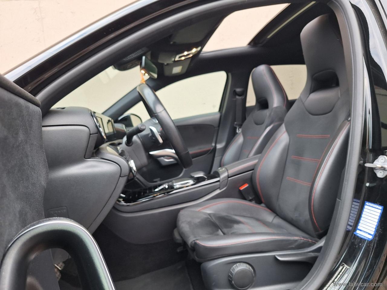 MERCEDES-BENZ A 180 d Automatic Premium AMG NIGHT TETTO