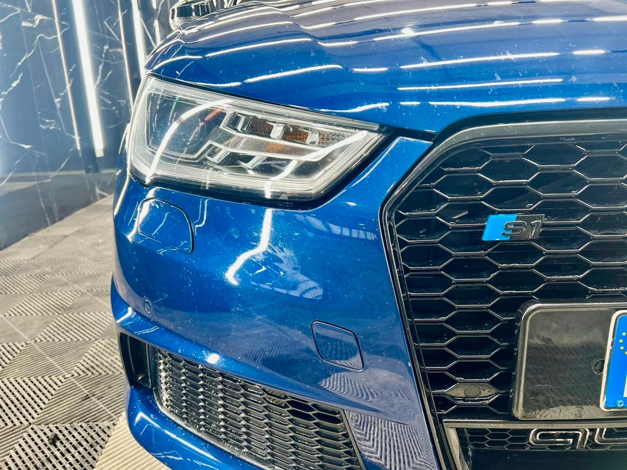 Audi A1 S1 SPB 2.0 TFSI quattro